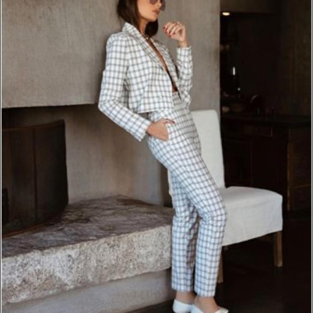 Danielle Bernstein Plaid Cropped Blazer, pants‎ AND shorts Set
